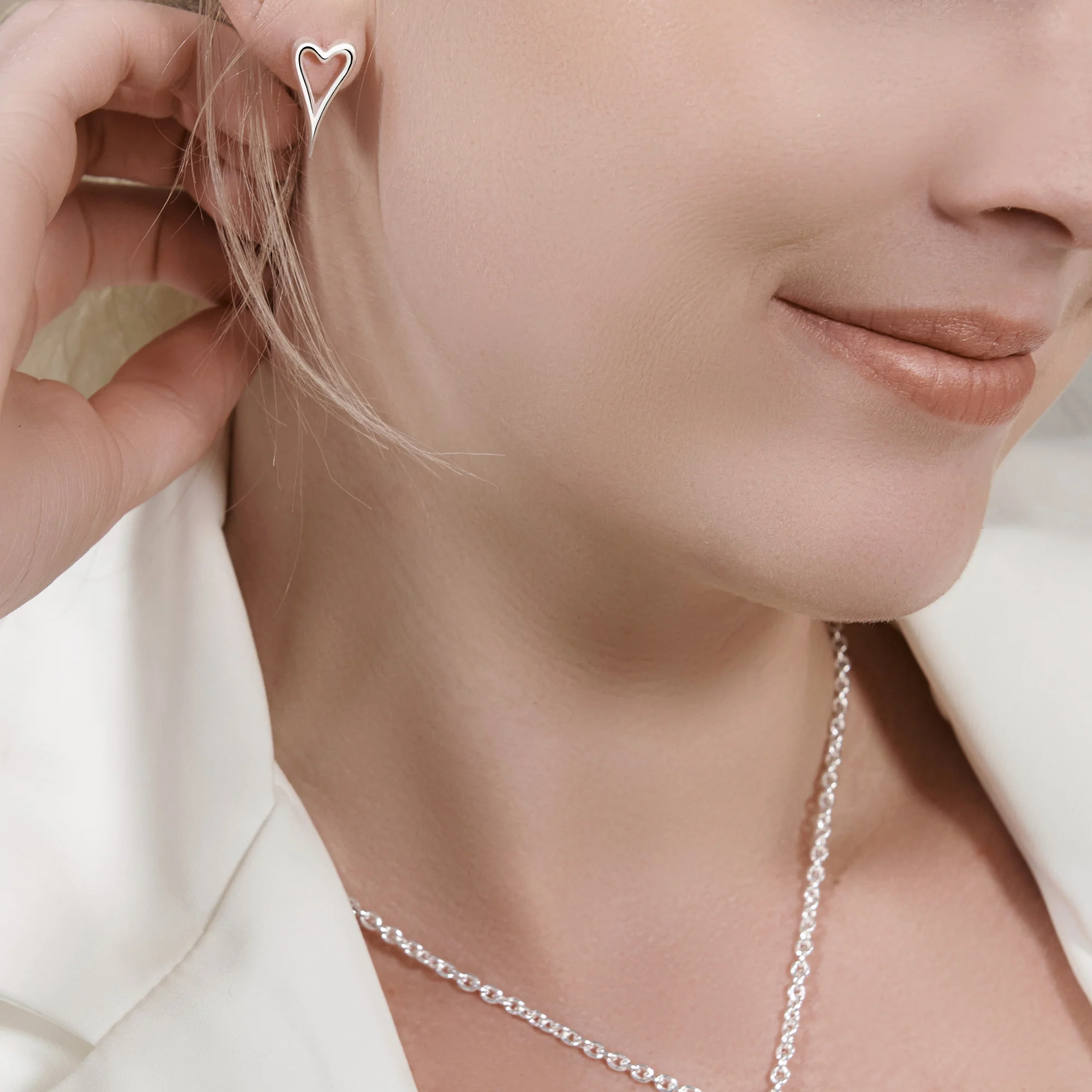 Aura Amore Studs - Image 3