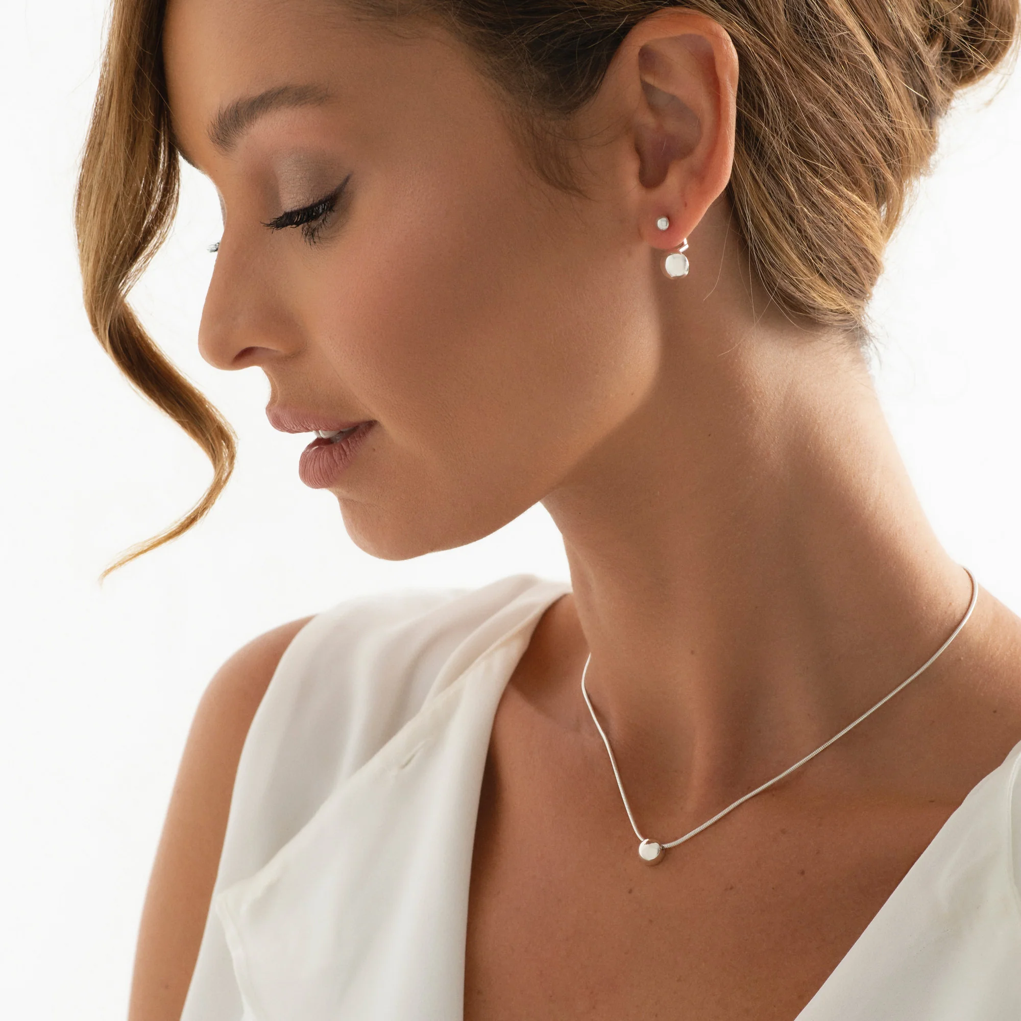 Doti Pendant - Image 3