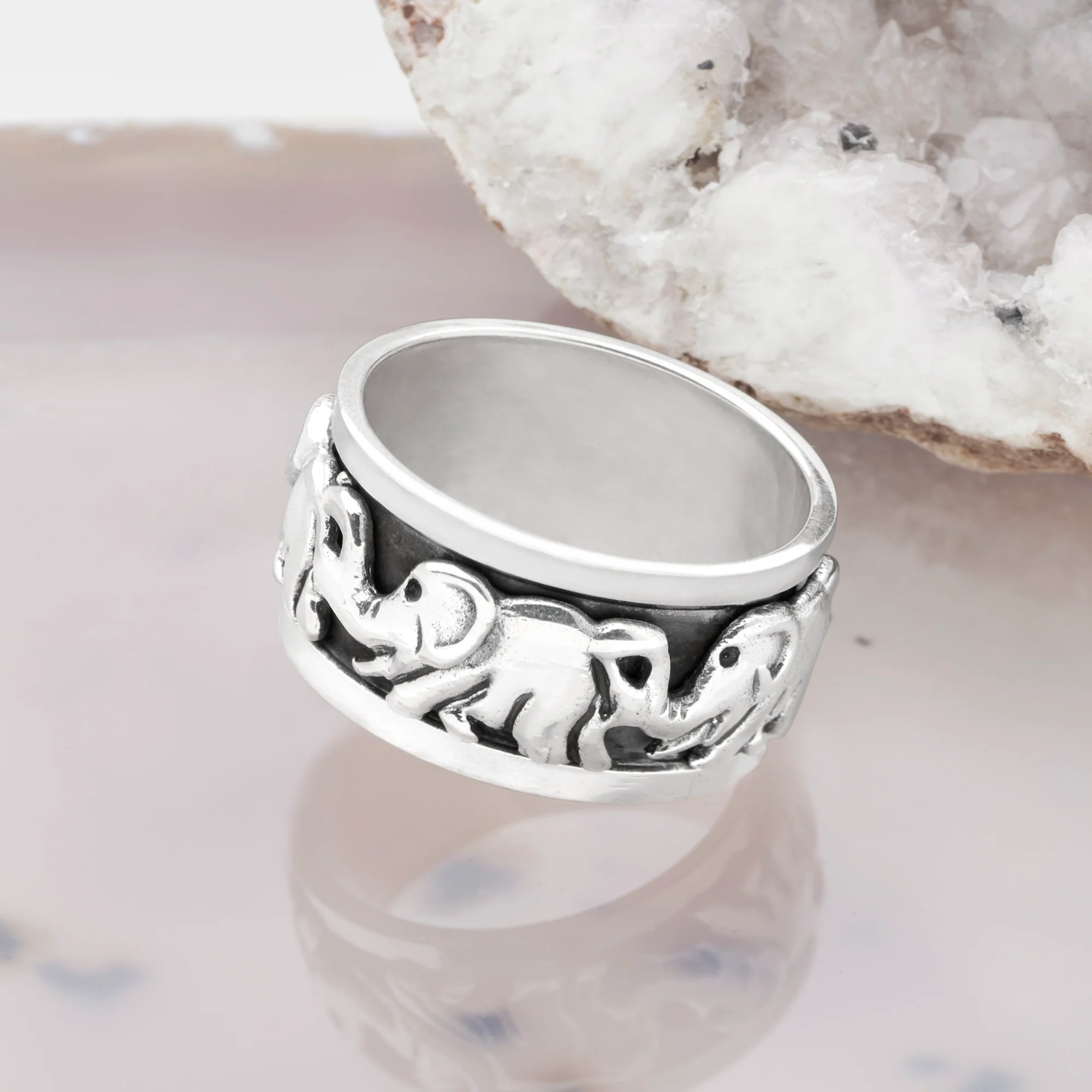 Elephant Spin Ring - Image 2