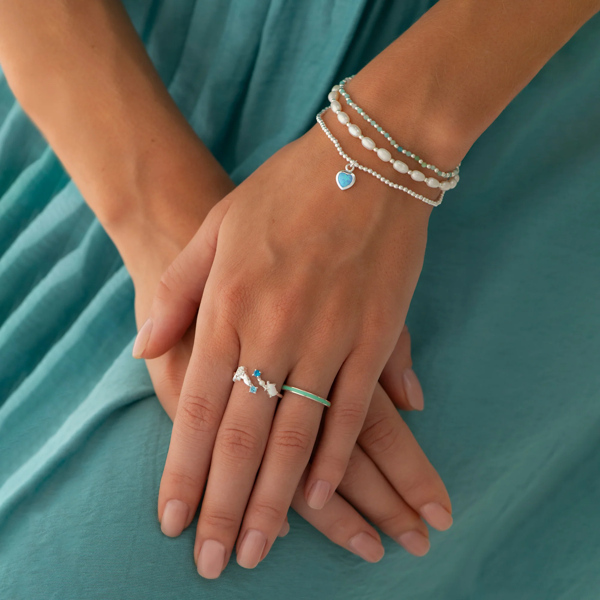 Love Shimmer Bracelet - Image 3