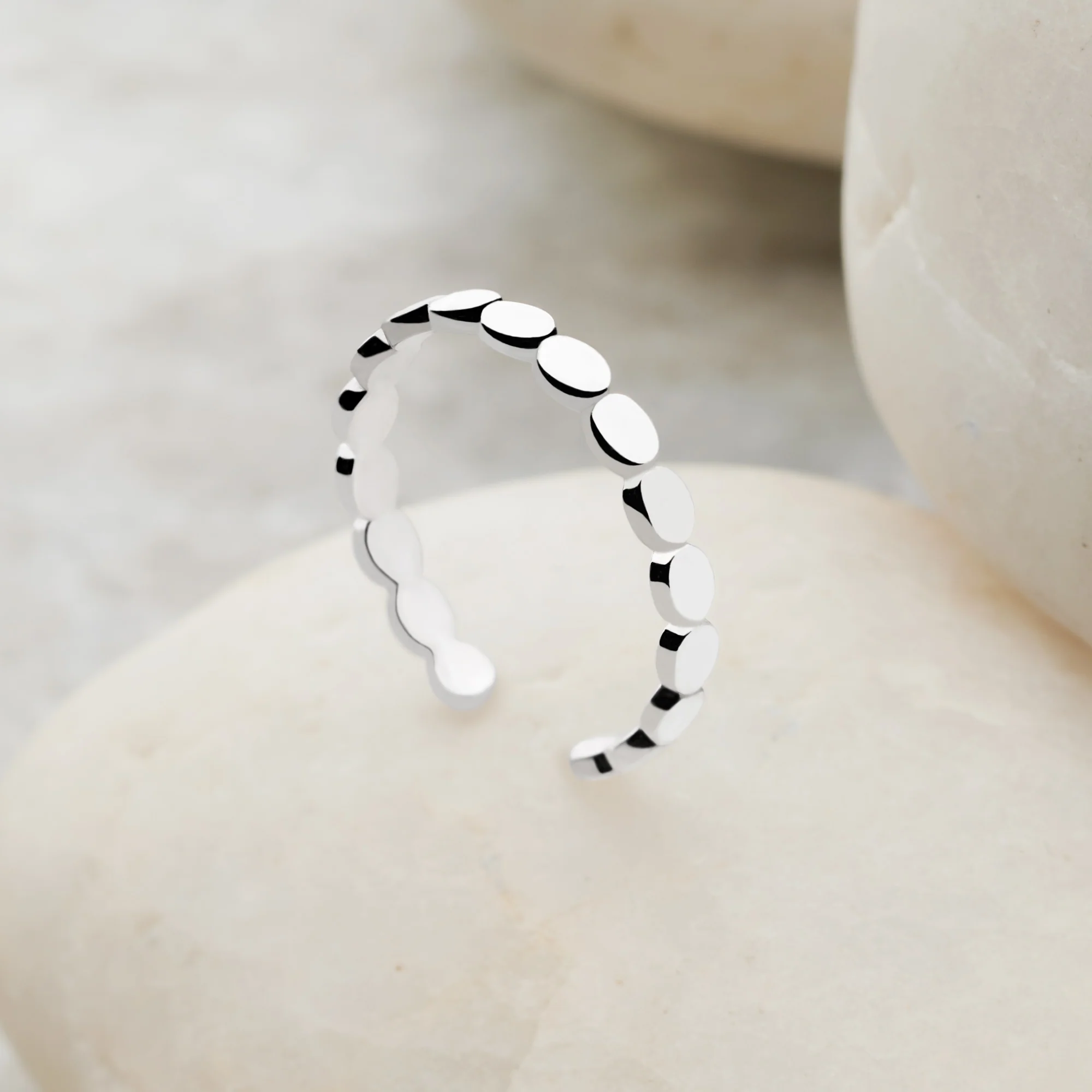 Pebble Toe Ring - Image 2